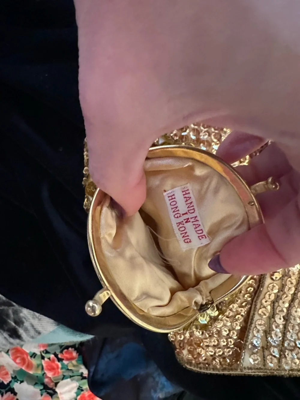Vintage 80’s/90’s Gold Sequin Clutch with Round Coin Purse Set- Gold